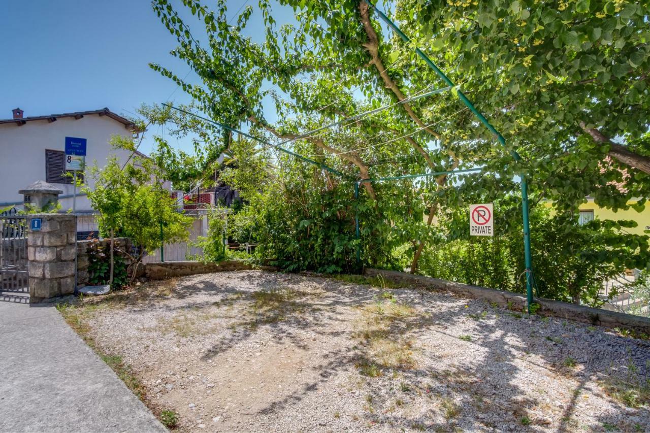 Sheshe Lägenhet Mali Lošinj Exteriör bild