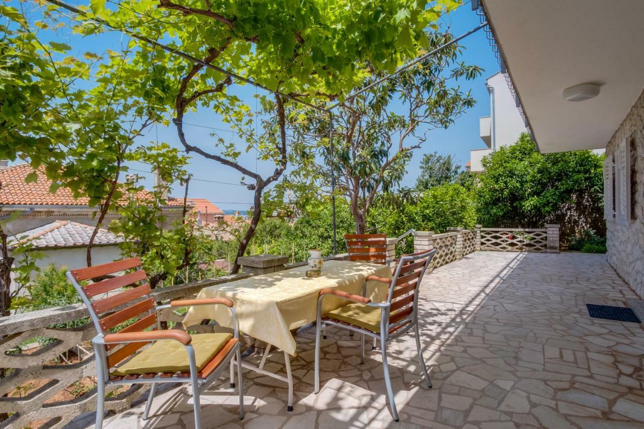 Sheshe Lägenhet Mali Lošinj Exteriör bild